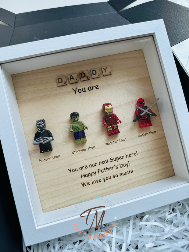 READY SET of FATHER'S DAY SUPERHERO Frame ( 4 Figures)